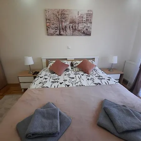 Ljiljana Lux * Sombor